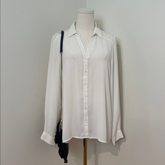 Uterqüe Foral Black Leather Purse - Picture 15 of 17